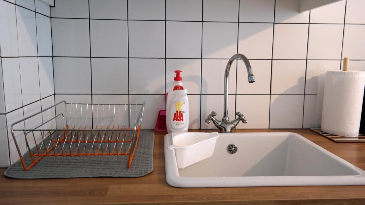 Flat In The Heart Of Koukaki Under Acropolis Apartment Athens Ngoại thất bức ảnh